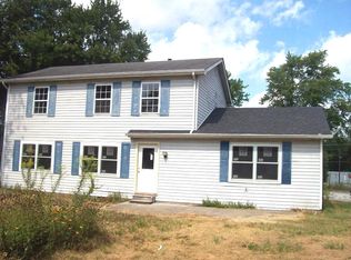 1174 4th St SE, Linton, IN 47441