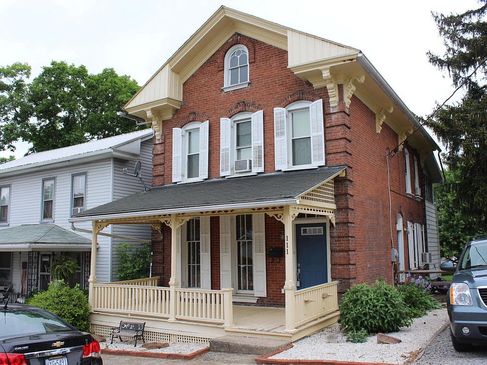 1st image of 111 E Brimmer Ave