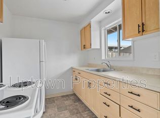 130 N 4th Ave APT 16, Cornelius, OR