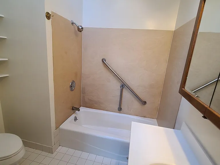 64 Norwood Ave — Photo 12