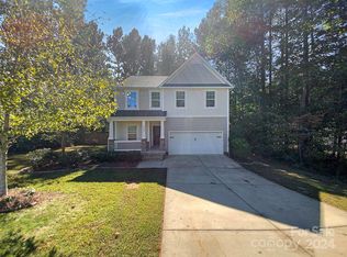 8103 Mossy Rock Rd, Waxhaw, NC 28173