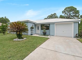 963 Braddock Ave SE, Palm Bay, FL 32909