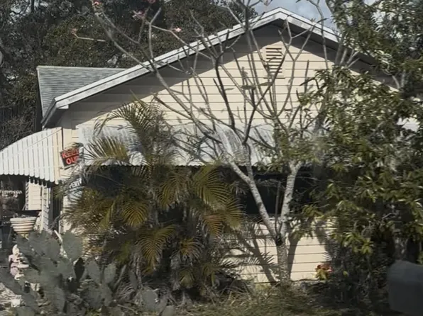 3837 Gulfstream Road, Palm Springs, FL 33461