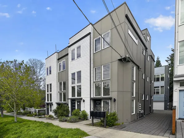 2622A SW Nevada St, Seattle, WA 98126