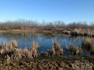 1043 County Road 498, Goldsboro, TX 79519