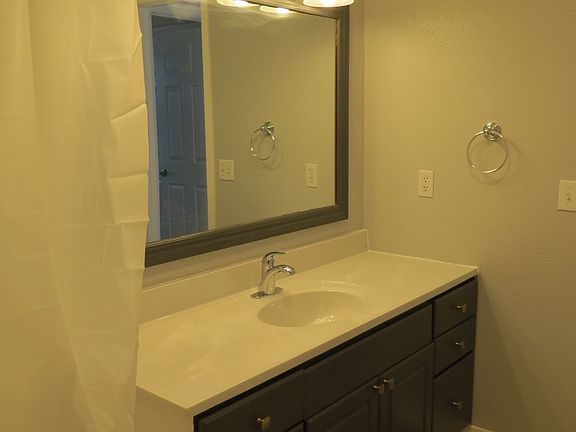 main level full bath