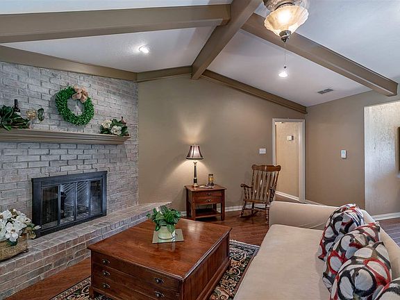 5th image of 3005 Evangeline St