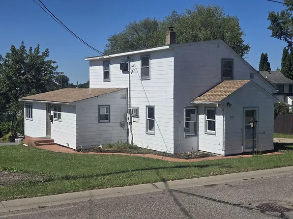 511 2nd St, Holdingford, MN 56340