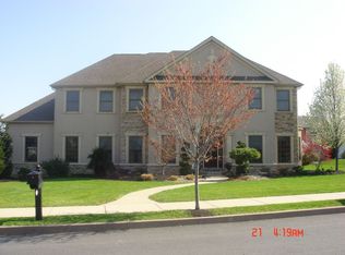 3200 Old Carriage Dr, Easton, PA