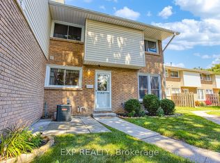 151 Parnell Rd #32, Saint Catharines, ON L2M 3S4