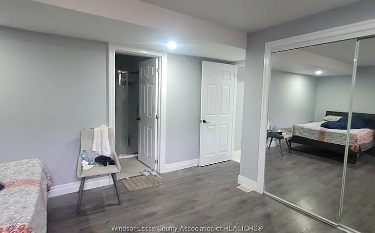 2252 Dandurand Ave #LOWER — Photo 9
