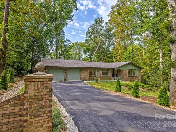 10 Westfield Rd, Fletcher, NC 28732