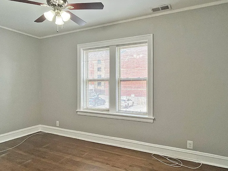 1026-1028 Washington Blvd. — Photo 10
