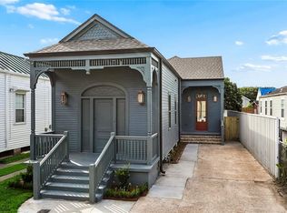 1127 Leonidas St, New Orleans, LA 70118