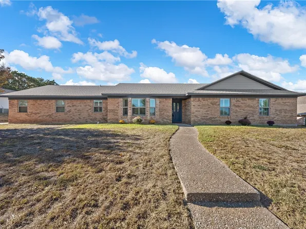 10013 Sandalwood Dr, Woodway, TX 76712