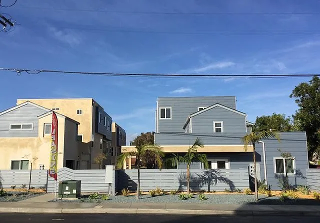 640 Florida St #2 — Photo 2