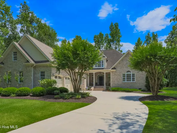 107 Red Sunset Court, Wallace, NC 28466