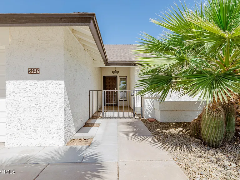 5226 E Kathleen Rd — Photo 47