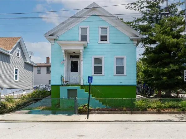 216 Ocean St, Providence, RI 02905