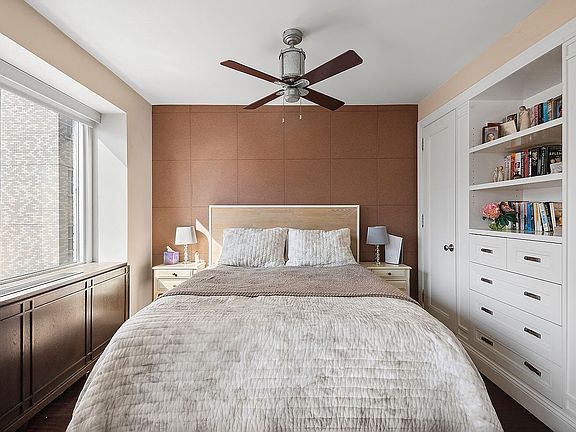 2nd image of 400 E 77th St APT 12-G