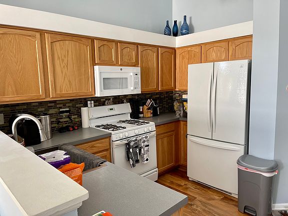 4th image of 2826 Troon Dr