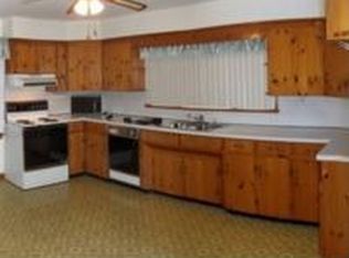 54 Pleasant View Dr, Hanover, PA 17331