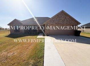 410 Krajca Rd, Ennis, TX 75119