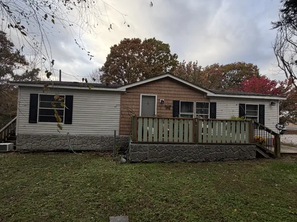 2749 Highway 47 N, White Bluff, TN 37187