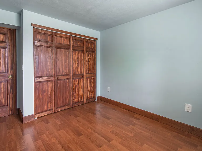 4060 Florence Dr — Photo 32