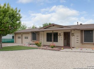 107 Mountain Valley St, San Antonio, TX 78227