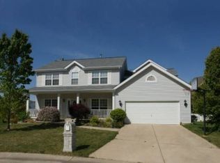 402 Scenic Dr, Saint Peters, MO 63376
