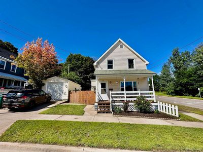 300 S 7th St, Marquette, MI, 49855