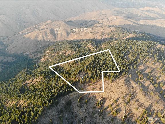 2nd image of 3050 Stiss Canyon