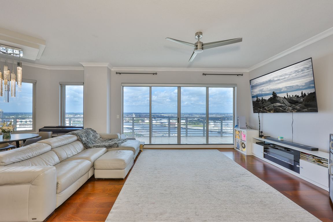 next background image