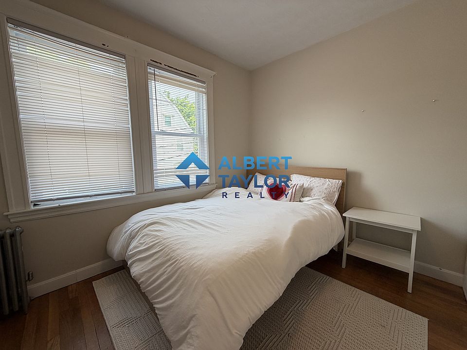 Bedroom #1