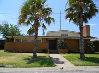 23 S Shore Dr, Galveston, TX 77551