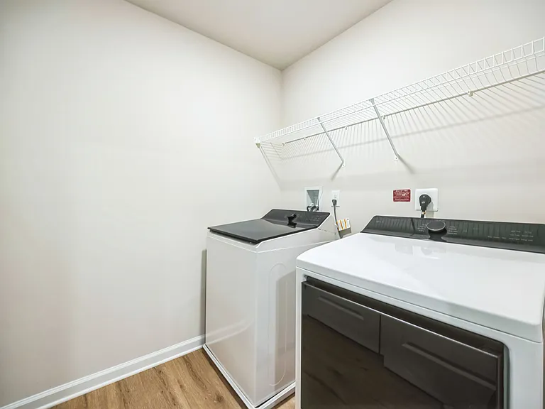 107 Malibu Dr — Photo 27