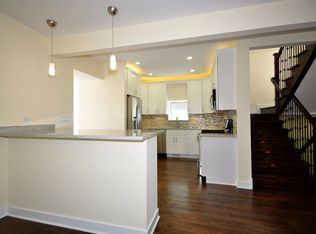 3837 N Newcastle Ave, Chicago, IL
