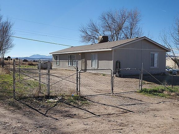 Granite Mtn view at rear