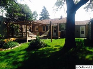 899 N Center St, Tracy, MN 56175