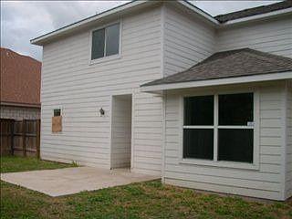1st image of 3313 Dianthus Ave