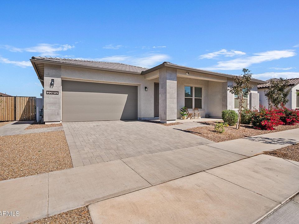 1st image of 22912 E NIGHTINGALE Road