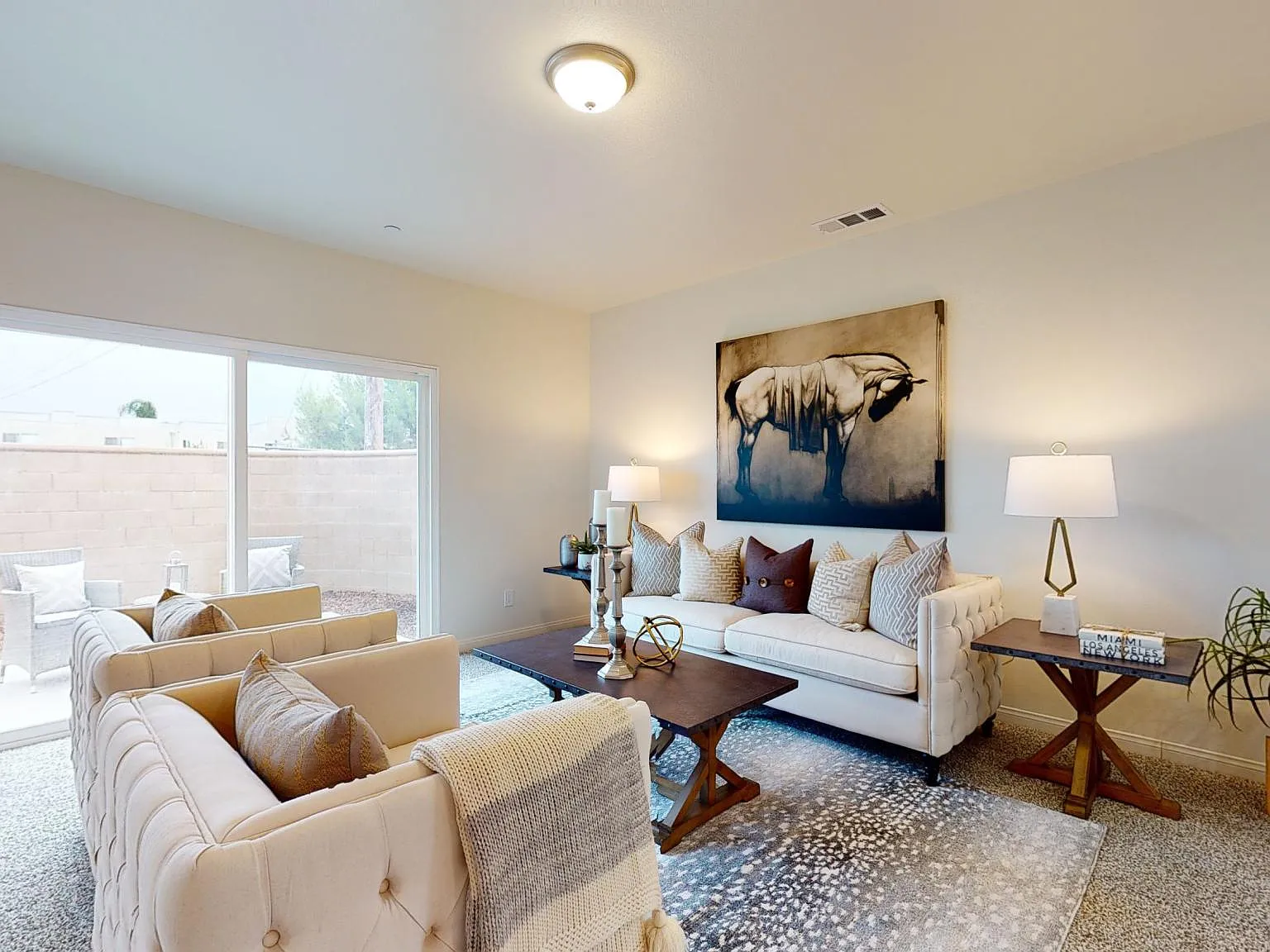 3 bed, 2.5 bath, 1685 sqft, $3,700 — Photo 4