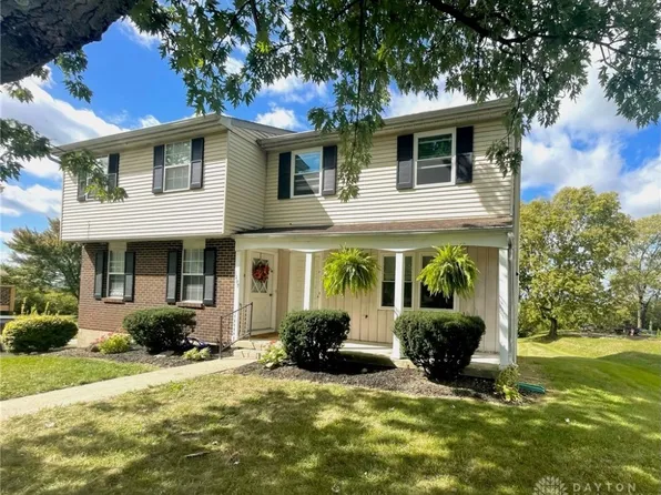 1207 Mound Rd, Miamisburg, OH 45342