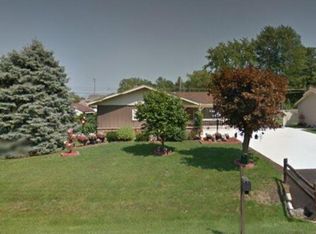 3641 Kingsberry St, Racine, WI 53406