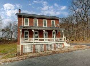 645 Montour St, Milton, PA 17847