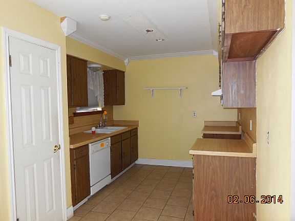 3rd image of 134 Janet Dr