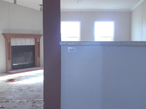 3rd image of 2835 Orangewood Dr