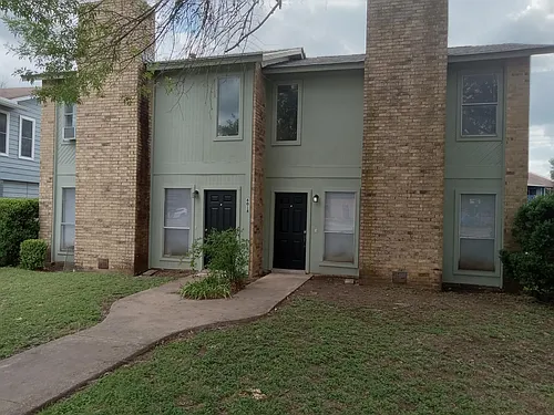 6018 Westcreek Dr #B Photo 1