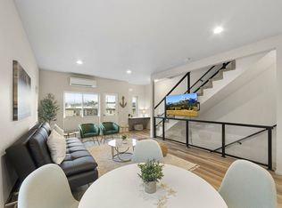 (Undisclosed Address), Anacortes, WA 98221